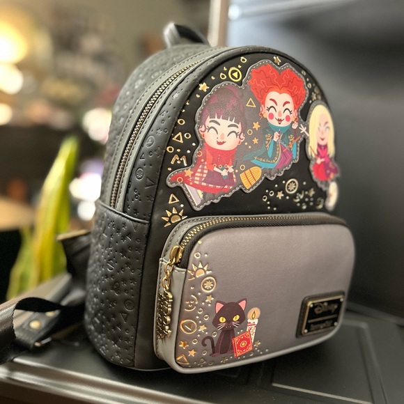 Hocus Pocus Loungefly Disney Small Backpack - Picture 2 of 5
